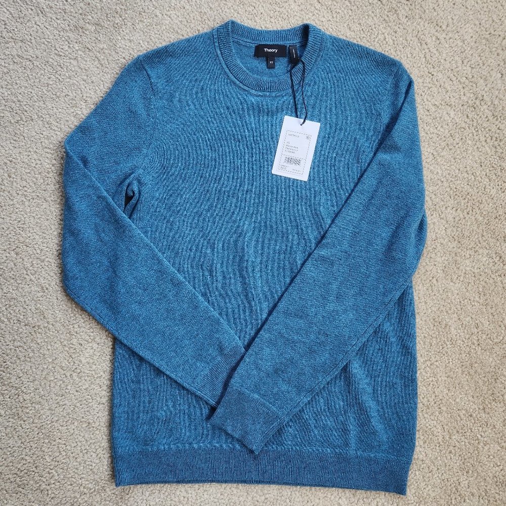 NWT Theory 100% Cashmere Sweater